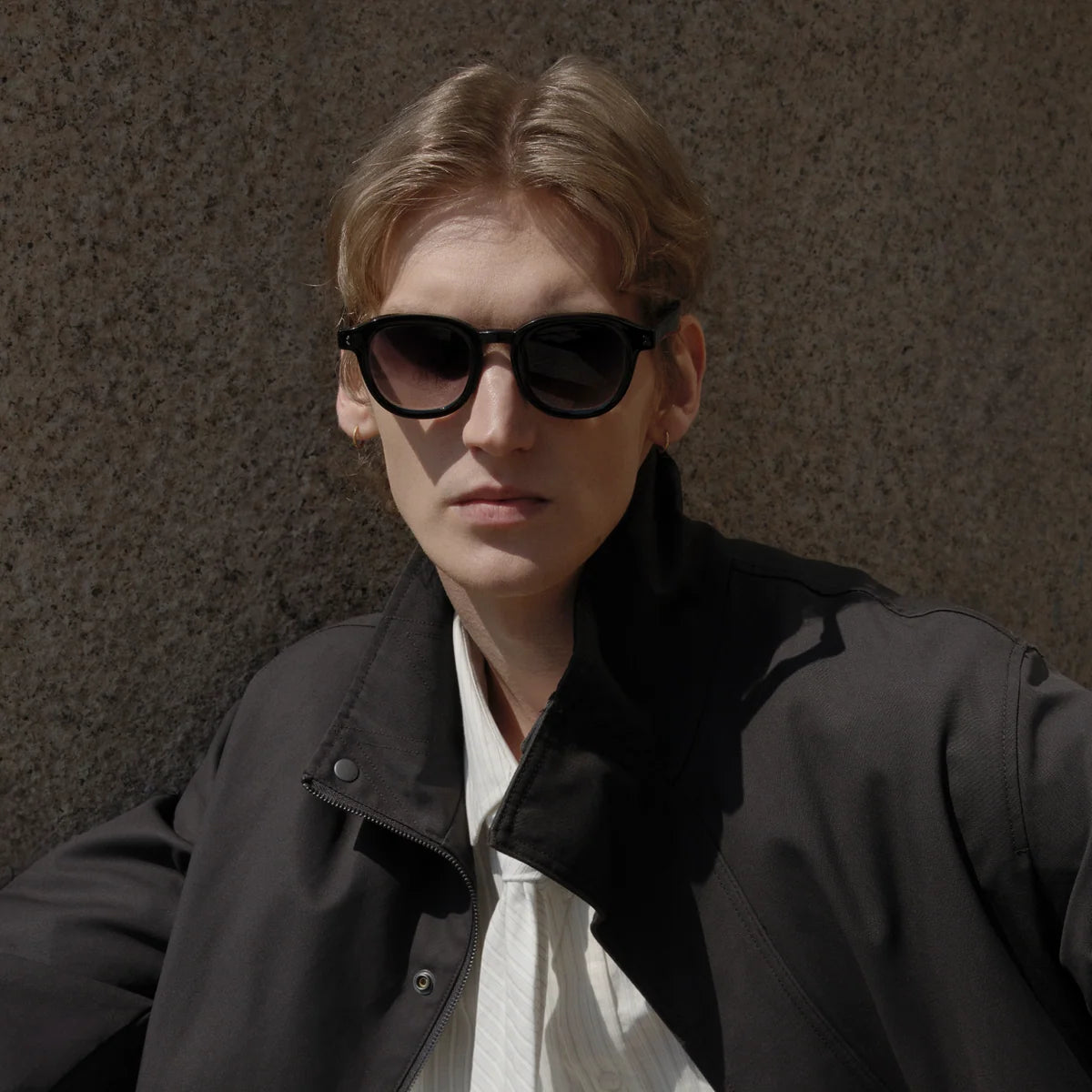 SUTYO SMART ELECTROCHROMIC SUNGLASSES