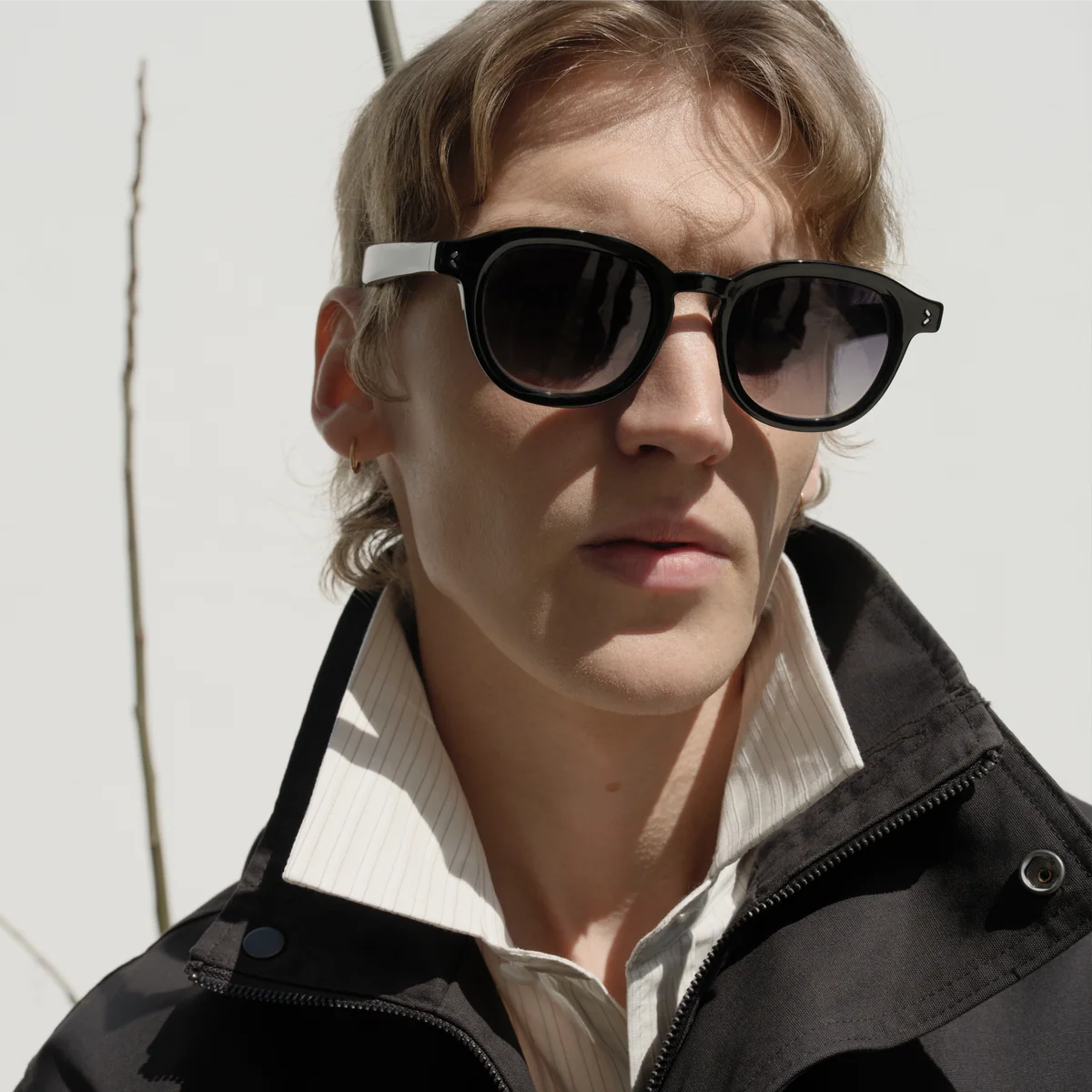 SUTYO SMART ELECTROCHROMIC SUNGLASSES
